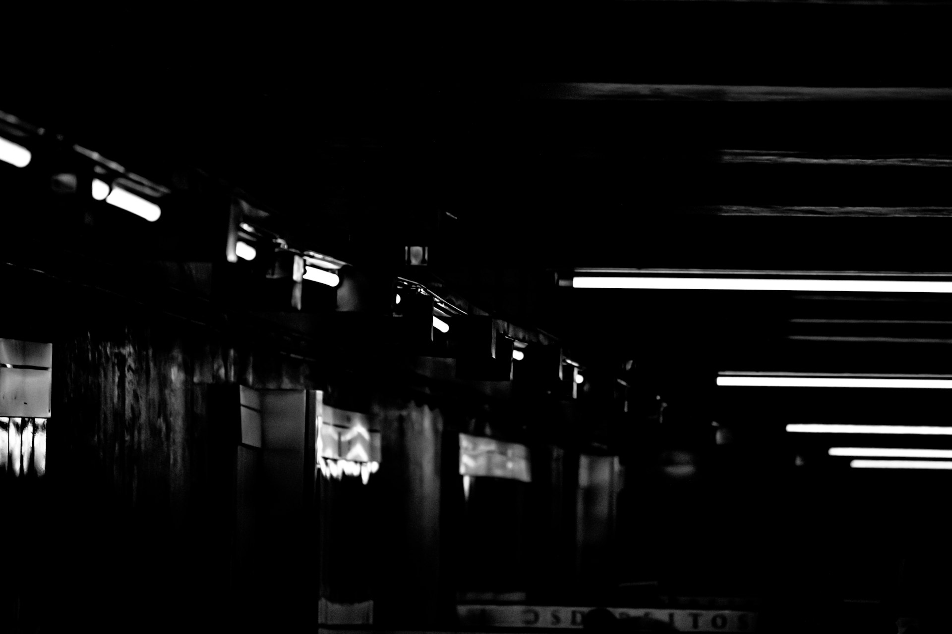 How OTT Platforms Are Reshaping Entertainment Consumption Worldwide